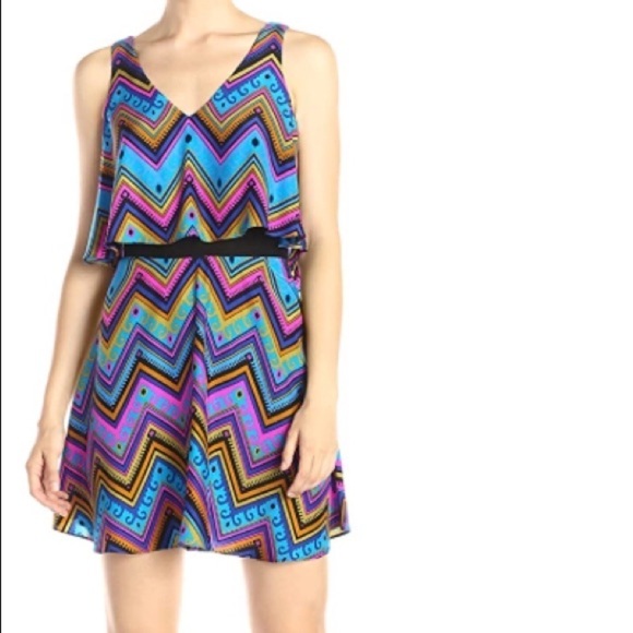 🆕 Alice & Trixie Silk Dress Sleeveless size Medium - Picture 1 of 3